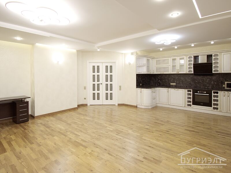 Двухкомнатная квартира, Суворова ул. - 630033, фото 1