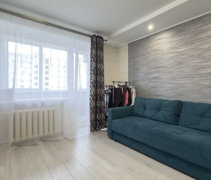 Однокомнатная квартира, Карбышева ул. - 260079