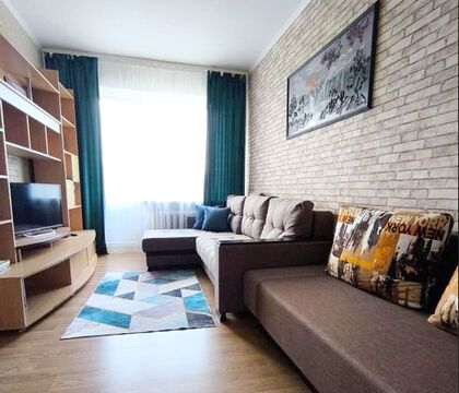 Двухкомнатная квартира, Карбышева ул. - 260124