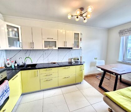 Двухкомнатная квартира, Краснознаменная ул. - 260176