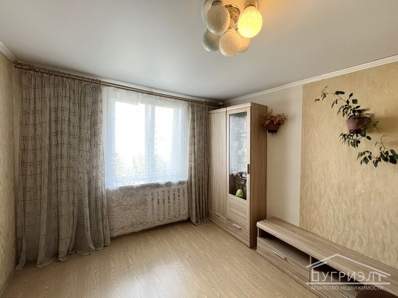 Трёхкомнатная квартира, Телефонная ул.-560090, фото 1