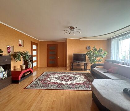 Трехкомнатная квартира, Машерова пр-т. - 260245 Трехкомнатная квартира, Машерова пр-т. - 260245