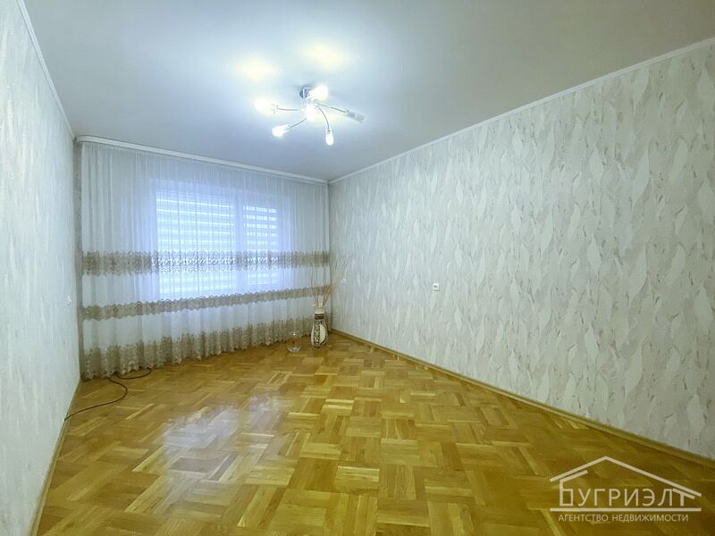 Четырехкомнатная квартира, Сябровская ул. - 220591, фото 1